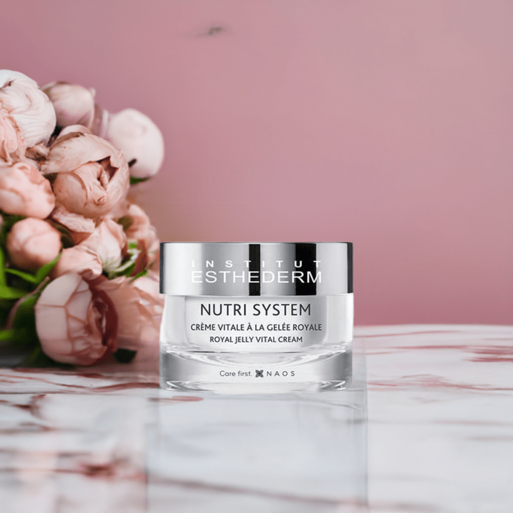Esthederm - Crème Vitale à la Gelée Royale – Soin nourrissant et revitalisant pour une peau éclatante et fortifiée.