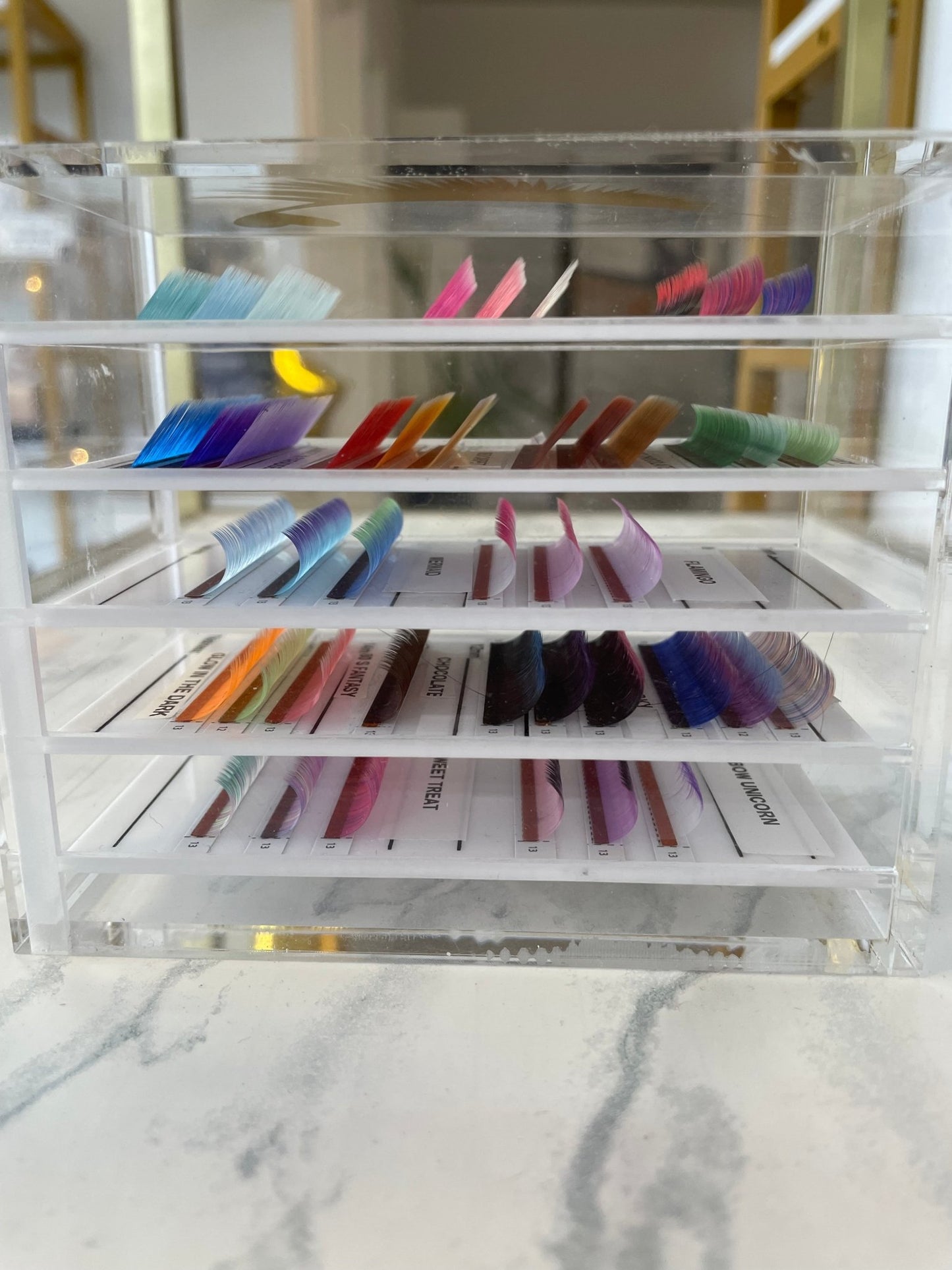 Rangement cils professionnel anti-poussière