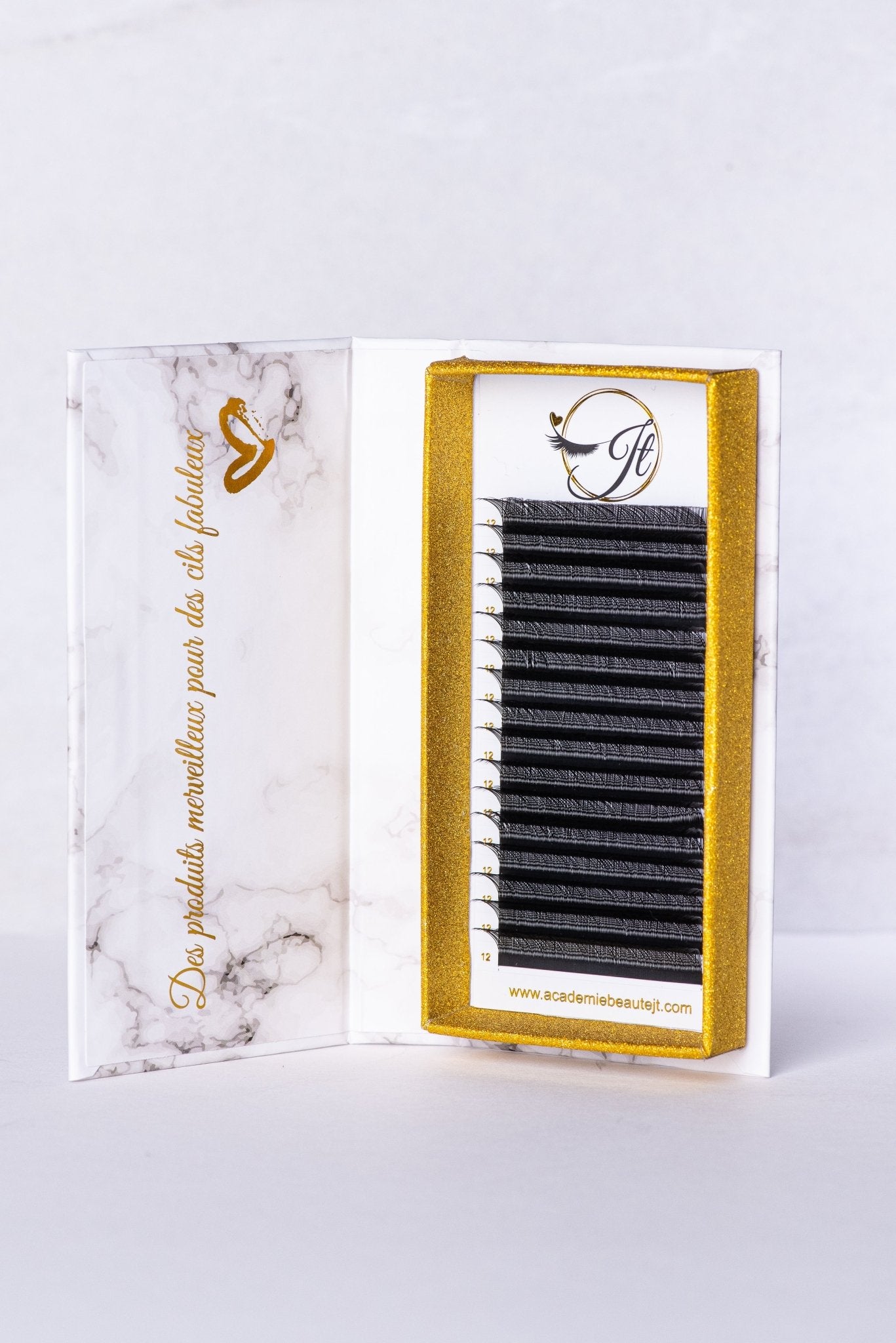 Extensions de cils Pré Fan YY - Académie Beauté JT