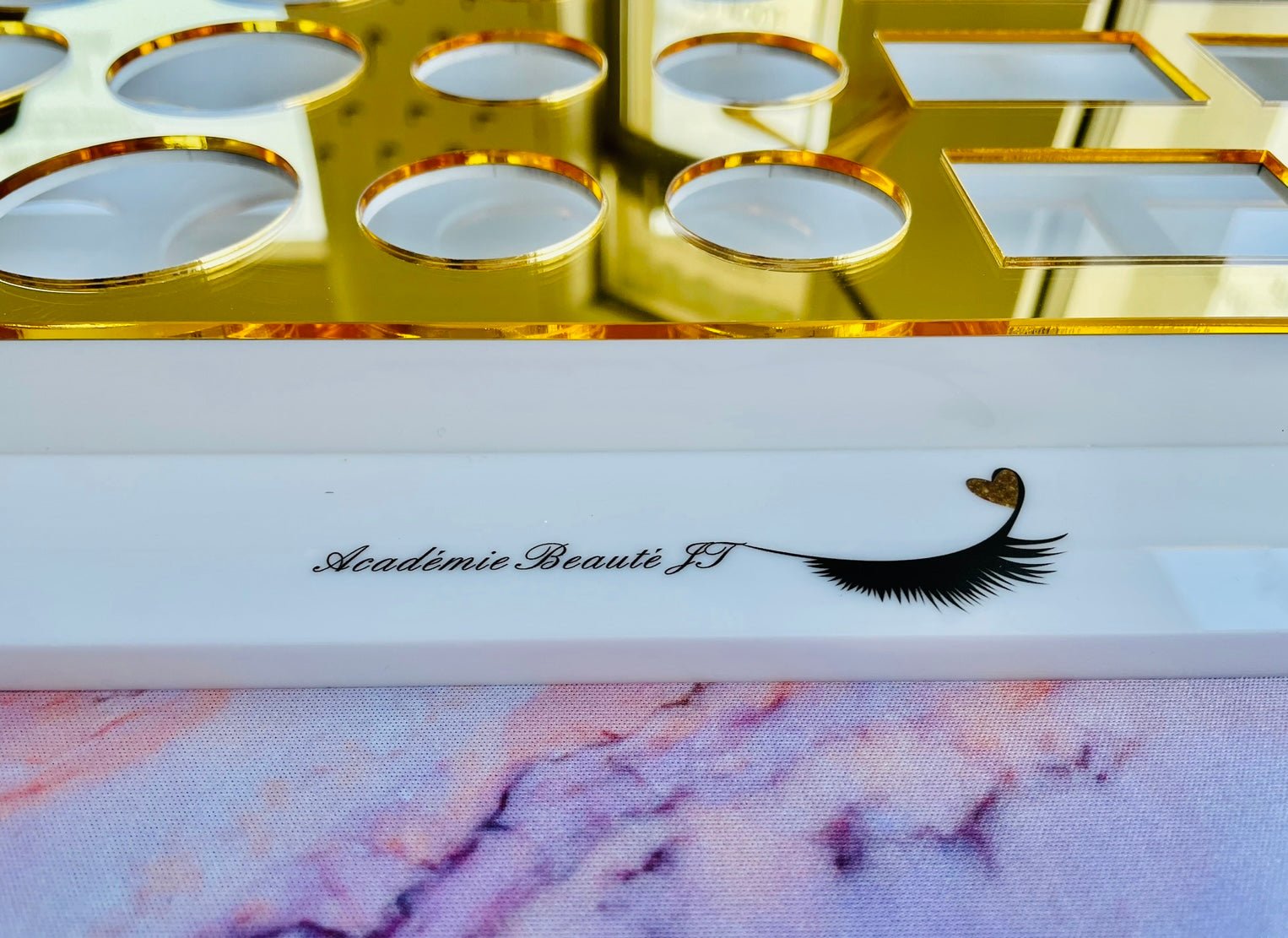 Présentoir Beauté JT pour Lash Shampoo, Sérum, Gel Démaquillant, Lash Protector